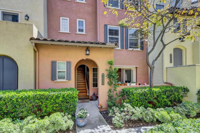 2640 Escala Circle, San Diego CA: https://media.crmls.org/mediaz/390992e9-fdb2-4df4-8635-326e6d8a64c3.jpg