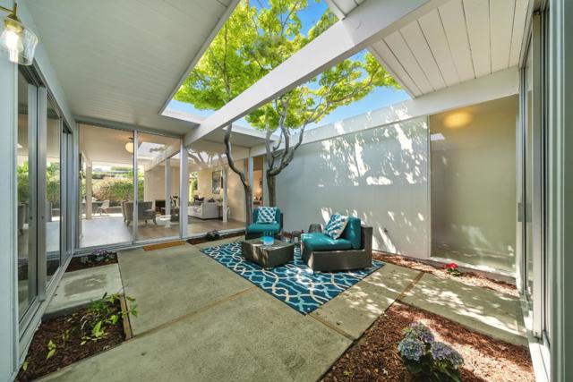 200 Loon Court, Foster City CA: https://media.crmls.org/mediaz/3909ea92-7b72-439d-b82a-404f56e40e04.jpg