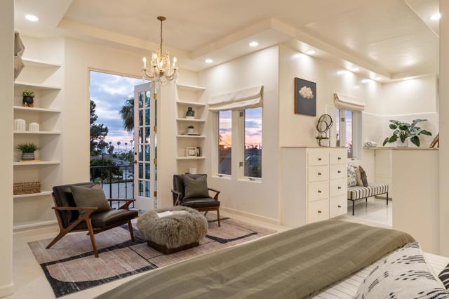 Detail Gallery Image 22 of 47 For 654 Bonair Pl, La Jolla,  CA 92037 - 5 Beds | 4 Baths
