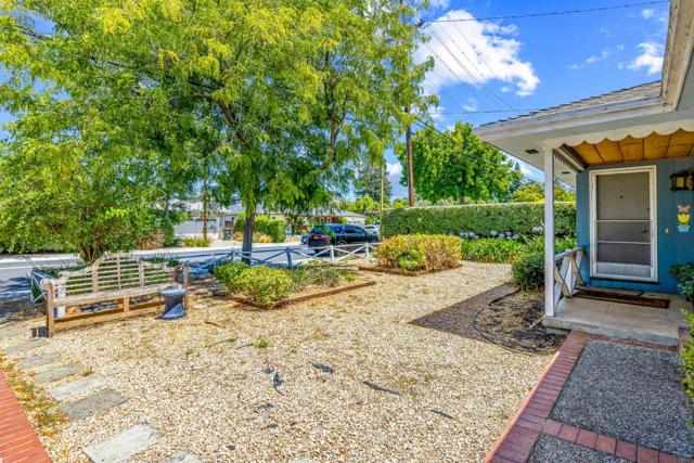 3160 Waverley Street, Palo Alto CA: https://media.crmls.org/mediaz/390a6053-f901-443a-ae29-c1f84d94c80f.jpg