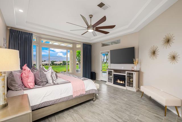 44580 S Heritage Palms Drive, Indio CA: https://media.crmls.org/mediaz/390bed22-4201-4f55-ba4a-0ae188201251.jpg