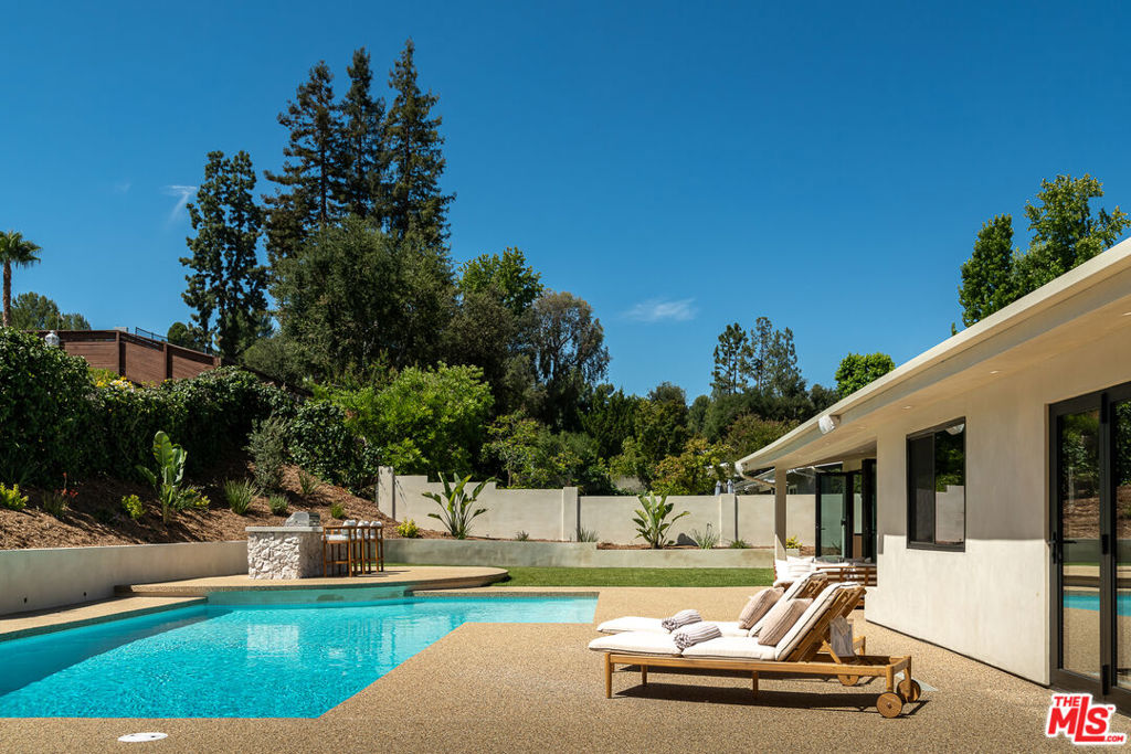 MLS #26856691 image #36