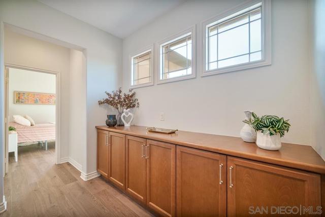15820 Paseo Del Sur, San Diego CA: https://media.crmls.org/mediaz/390c2643-f90b-4c53-83db-b03d2f6a06eb.jpg