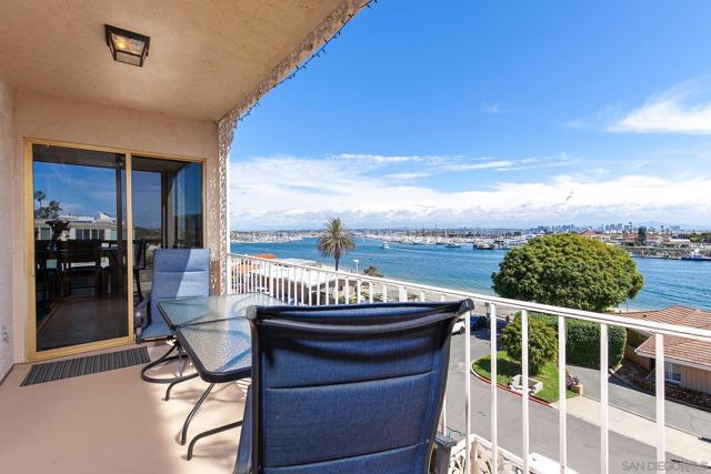 390 San Antonio Ave, San Diego, California 92106, 2 Bedrooms Bedrooms, ,2 BathroomsBathrooms,Condominium,For Sale,San Antonio Ave,240028519SD