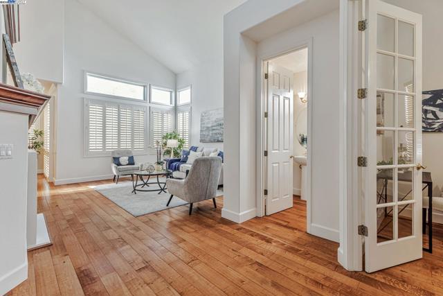 14 Poppy Hills, San Ramon CA: https://media.crmls.org/mediaz/390db646-8159-43e7-a424-2d93ec0d5089.jpg
