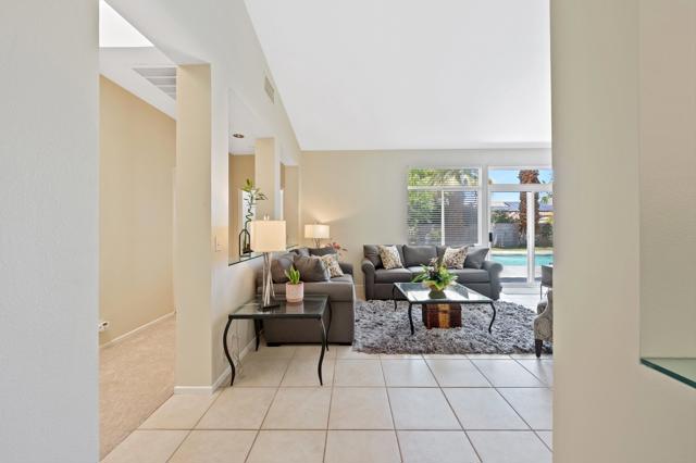 69350 Las Gardenias, Cathedral City CA: https://media.crmls.org/mediaz/390ea9aa-ea10-40c8-ac57-2d8780ef9ca8.jpg