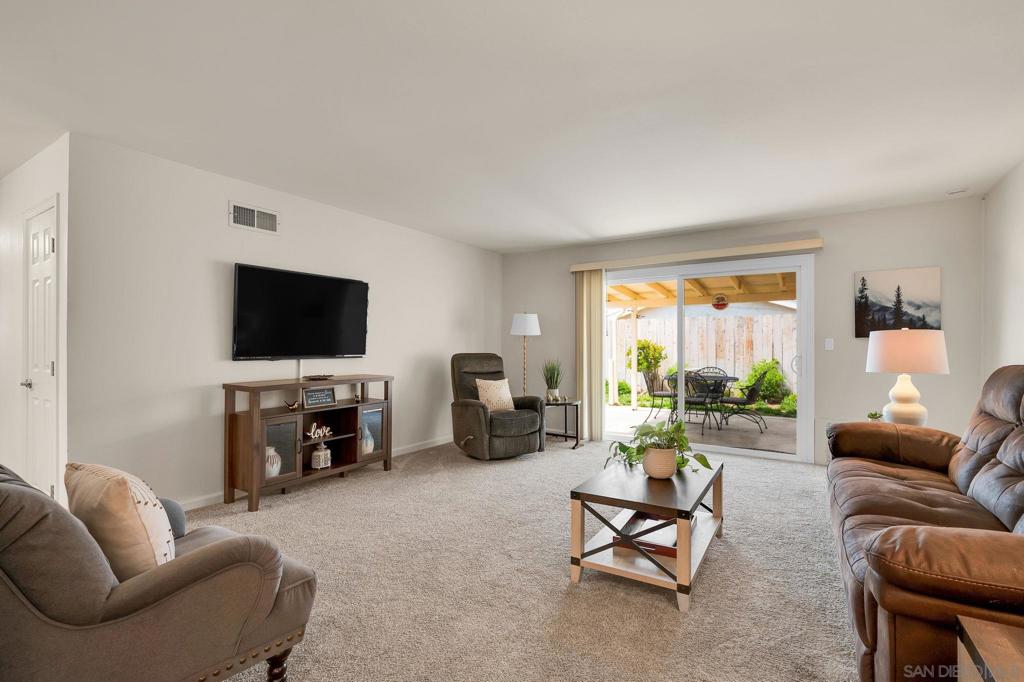 13447 Orange Blossom Ln - photo 4