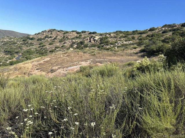 0 Camino Arriba, Ramona CA: https://media.crmls.org/mediaz/39106be3-7e1e-42d5-899c-7843d72f4868.jpg