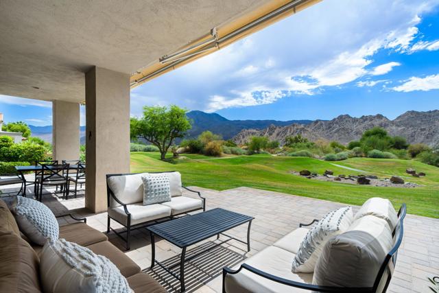 56765 Merion, La Quinta CA: https://media.crmls.org/mediaz/39119a5f-e3fa-4b92-a8fe-0c7629b8ed52.jpg