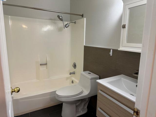 5328 Riverlake, Discovery Bay CA: https://media.crmls.org/mediaz/3911aa1f-de12-4ea1-b500-aaf0838e6dc8.jpg