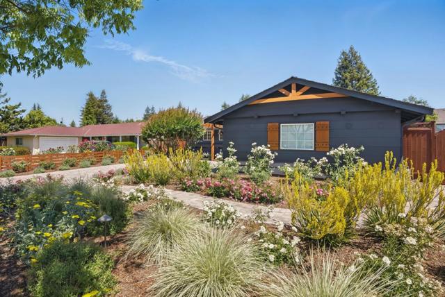 3904 Timberline Drive, San Jose CA: https://media.crmls.org/mediaz/3912827d-0f36-438a-8d62-004322c54459.jpg