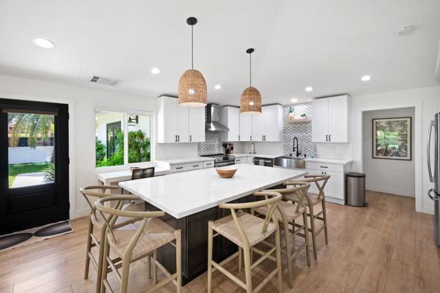 51485 Calle Guatemala, La Quinta CA: https://media.crmls.org/mediaz/391372aa-7b03-409e-b4bb-9b6f9b8aa716.jpg