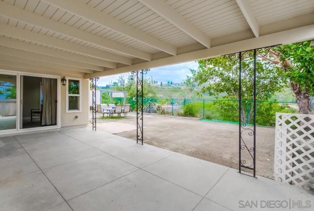 7296 Golfcrest Dr, San Diego CA: https://media.crmls.org/mediaz/39144ae3-ade7-421b-b144-190401a76b48.jpg