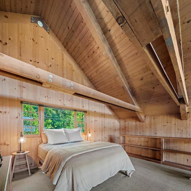 38225 Nason Road, Carmel Valley CA: https://media.crmls.org/mediaz/39174948-90e3-4e16-8459-1dc4fcdda1f8.jpg