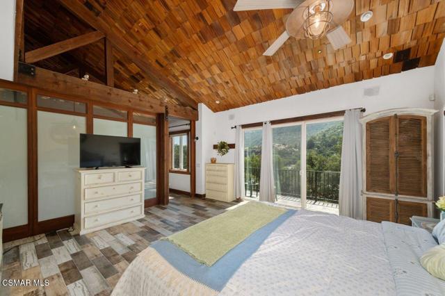 1203 Casa Grande Drive, Simi Valley CA: https://media.crmls.org/mediaz/3917c9d8-13ce-4355-942f-475f0886bd88.jpg