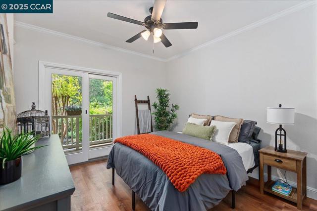 1101 North Gate Road, Walnut Creek CA: https://media.crmls.org/mediaz/3919a240-27b3-4506-87f9-f83e3ee4ee3d.jpg