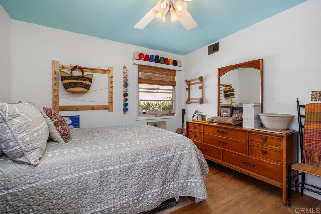 1718 Law Street - photo 18