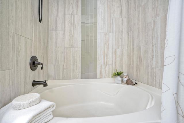 Detail Gallery Image 23 of 50 For 7303 Alicante Rd a,  Carlsbad,  CA 92009 - 2 Beds | 2 Baths