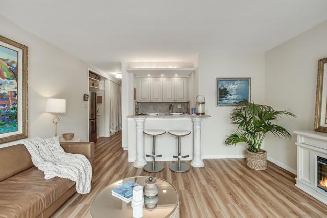 230 Prospect St, La Jolla CA: https://media.crmls.org/mediaz/391b80ef-f5d9-4fa2-bcd8-3a85b03fc71e.jpg
