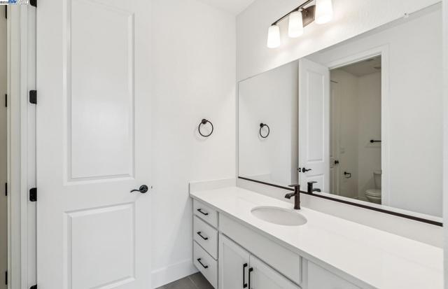 1552 Kasnak Drive, Manteca CA: https://media.crmls.org/mediaz/391bce5f-ca5a-49c4-964f-90df7e104754.jpg