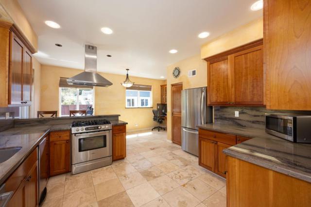 447 3rd Street, Montara CA: https://media.crmls.org/mediaz/391d38c7-4b13-4be0-8856-da141be37c10.jpg