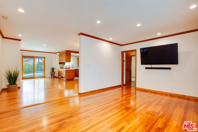 7701 Toland Avenue, Los Angeles CA: https://media.crmls.org/mediaz/391da2bc-a89c-424d-8693-904edc6cbfcf.jpg