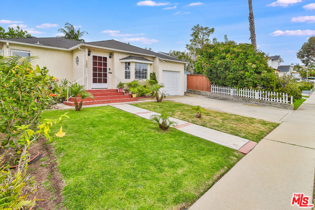 1420 21st Street, Manhattan Beach, California 90266, 2 Bedrooms Bedrooms, ,2 BathroomsBathrooms,Residential,Sold,21st,24395415