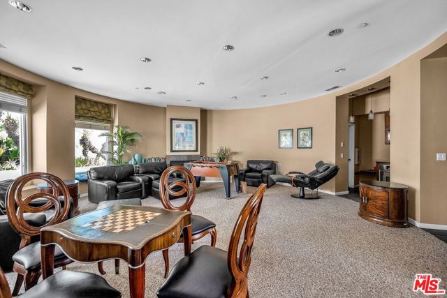 7301 Vista Del Mar, Playa del Rey CA: https://media.crmls.org/mediaz/391ee1e1-2039-4995-8013-04989e48c8f9.jpg