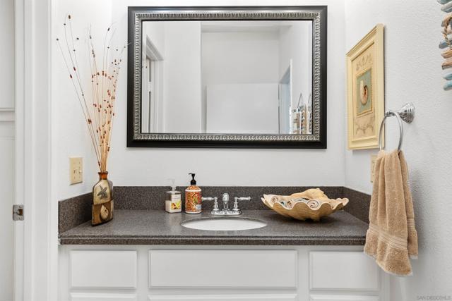 18515 Caminito Pasadero, San Diego CA: https://media.crmls.org/mediaz/391f16b6-d425-4fd6-87cc-a160f06fb591.jpg