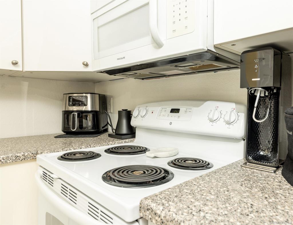 3550 Ruffin Rd - photo 10