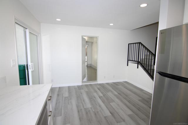 9793 Caminito Cuadro, San Diego CA: https://media.crmls.org/mediaz/3921351f-3c8e-47b2-959a-f9784717346b.jpg