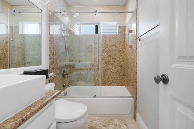 239 Ebony Avenue, Imperial Beach CA: https://media.crmls.org/mediaz/39222c33-233b-4b1c-ad53-252cda5f9fd4.jpg