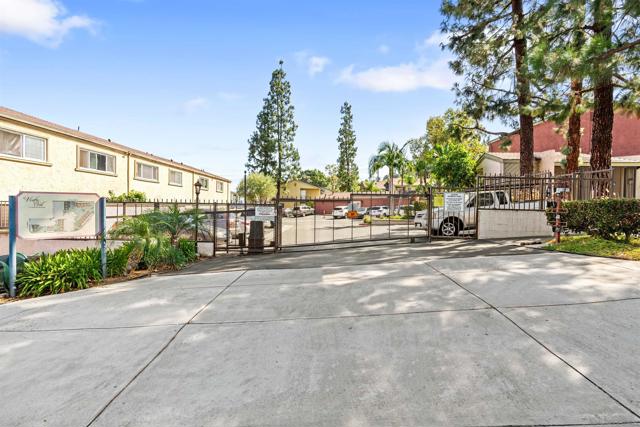 1280 W Main St, El Cajon CA: https://media.crmls.org/mediaz/3923ebc4-2e7e-4c41-a3f0-a462e128492a.jpg