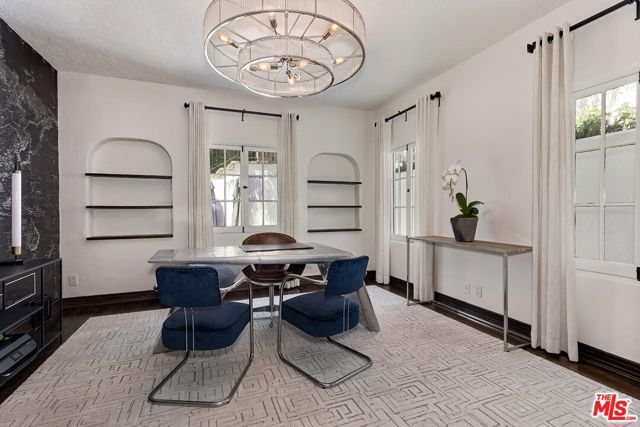2420 Chislehurst Drive, Los Angeles CA: https://media.crmls.org/mediaz/392409b5-33bf-4204-bf3b-ccad36d64474.jpg