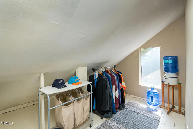 Detail Gallery Image 40 of 69 For 1955 N Los Robles Ave, Pasadena,  CA 91104 - 5 Beds | 3 Baths