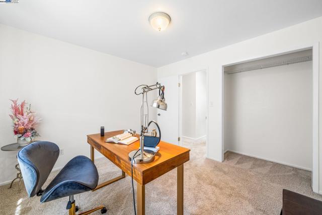 3819 California Way, Livermore CA: https://media.crmls.org/mediaz/39253772-5f26-4eaf-a3d6-bd9e7f41c10b.jpg