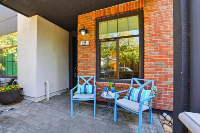 238 Railway Avenue, Campbell CA: https://media.crmls.org/mediaz/3925c3ac-de91-49e7-8ea8-f1c241613048.jpg