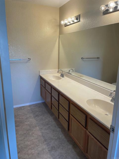 Detail Gallery Image 17 of 25 For 190 Bautista Ct #96,  Oceanside,  CA 92057 - 2 Beds | 2 Baths