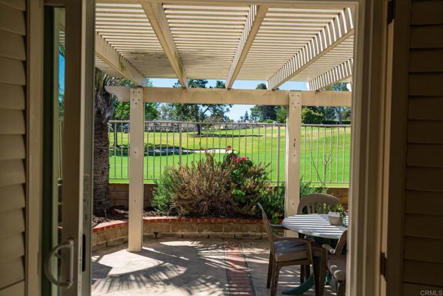 Detail Gallery Image 32 of 43 For 1015 Gleneagles Pl, Vista,  CA 92081 - 2 Beds | 2 Baths