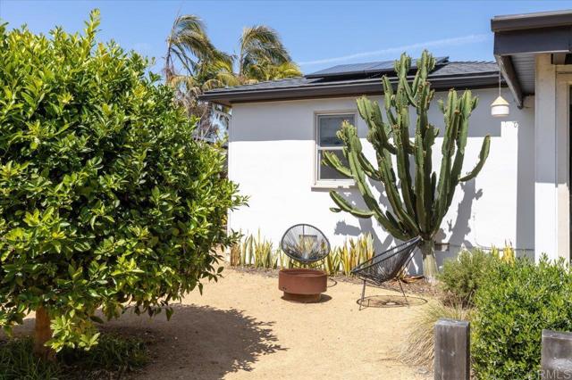 Detail Gallery Image 27 of 36 For 2029 S Horne St, Oceanside,  CA 92054 - 2 Beds | 2 Baths