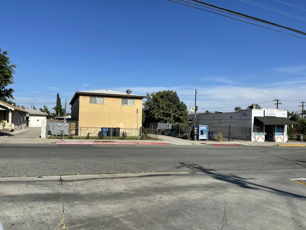 Multifamily at 664 S Ford Boulevard