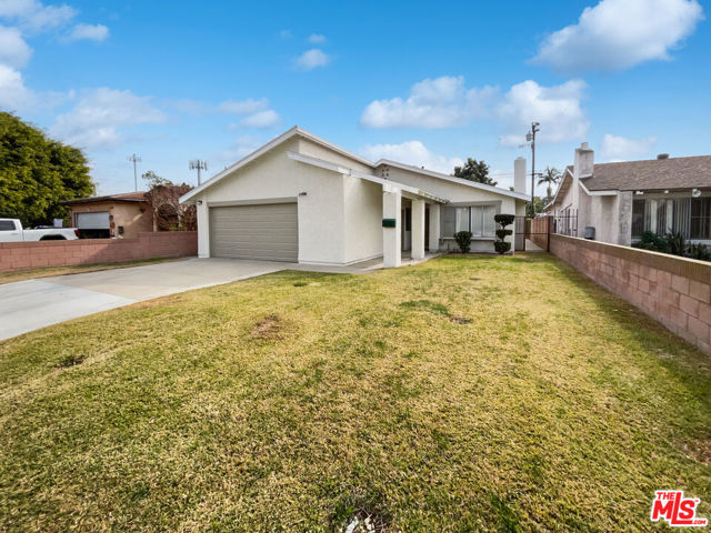 8846 Stoakes Avenue, Downey, California 90240, 3 Bedrooms Bedrooms, ,2 BathroomsBathrooms,Single Family Residence,For Sale,Stoakes,25493233