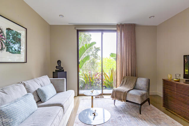 2266 Panorama Terrace, Los Angeles CA: https://media.crmls.org/mediaz/39283e76-f661-4c53-a40d-d4760e4411bd.jpg