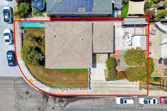 1852 Locust St, San Diego CA: https://media.crmls.org/mediaz/392975eb-d889-4a18-87e5-f0e566552e70.jpg