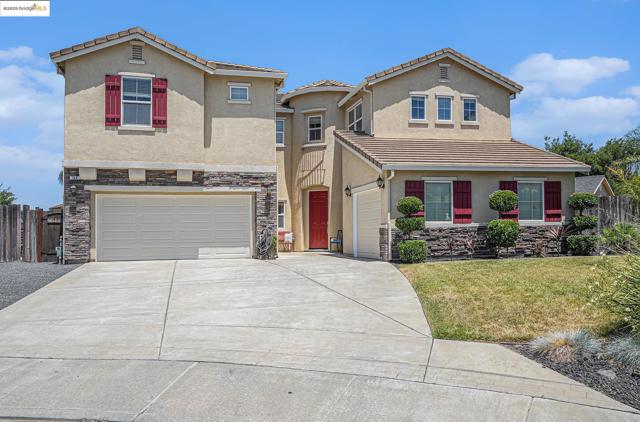 140 Ridge Crest Ct, Oakley CA: https://media.crmls.org/mediaz/3929e021-50f4-4e78-b19f-75707c0ca61e.jpg