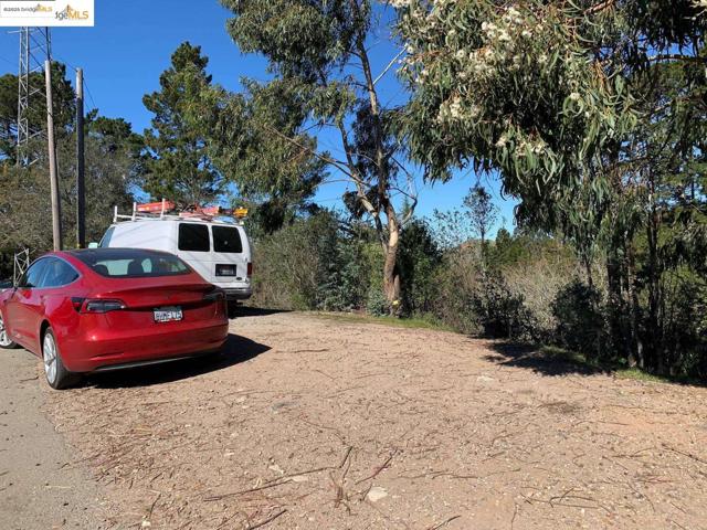 108 Diablo Drive, Orinda CA: https://media.crmls.org/mediaz/392af8dd-c947-47d8-87cb-a10e703022a3.jpg