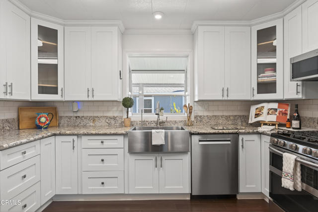 Detail Gallery Image 4 of 36 For 5540 W 5th St Spc 26,  Oxnard,  CA 93035 - 2 Beds | 2 Baths