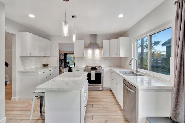 Image 12 of 48 For 9737 Benavente Pl