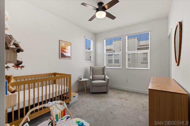 1107 Hibiscus Way, Oceanside CA: https://media.crmls.org/mediaz/392ddf5e-903f-487e-900c-cd2df74bf9e2.jpg
