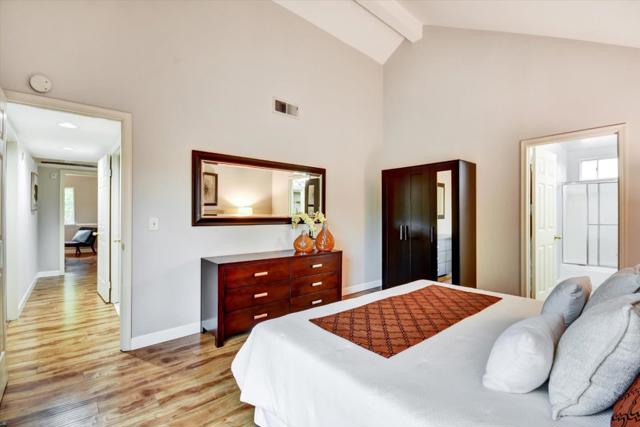 1086 Summerplace Drive, San Jose CA: https://media.crmls.org/mediaz/392e2ce7-db1e-45cb-9381-ef5ae1beb14a.jpg